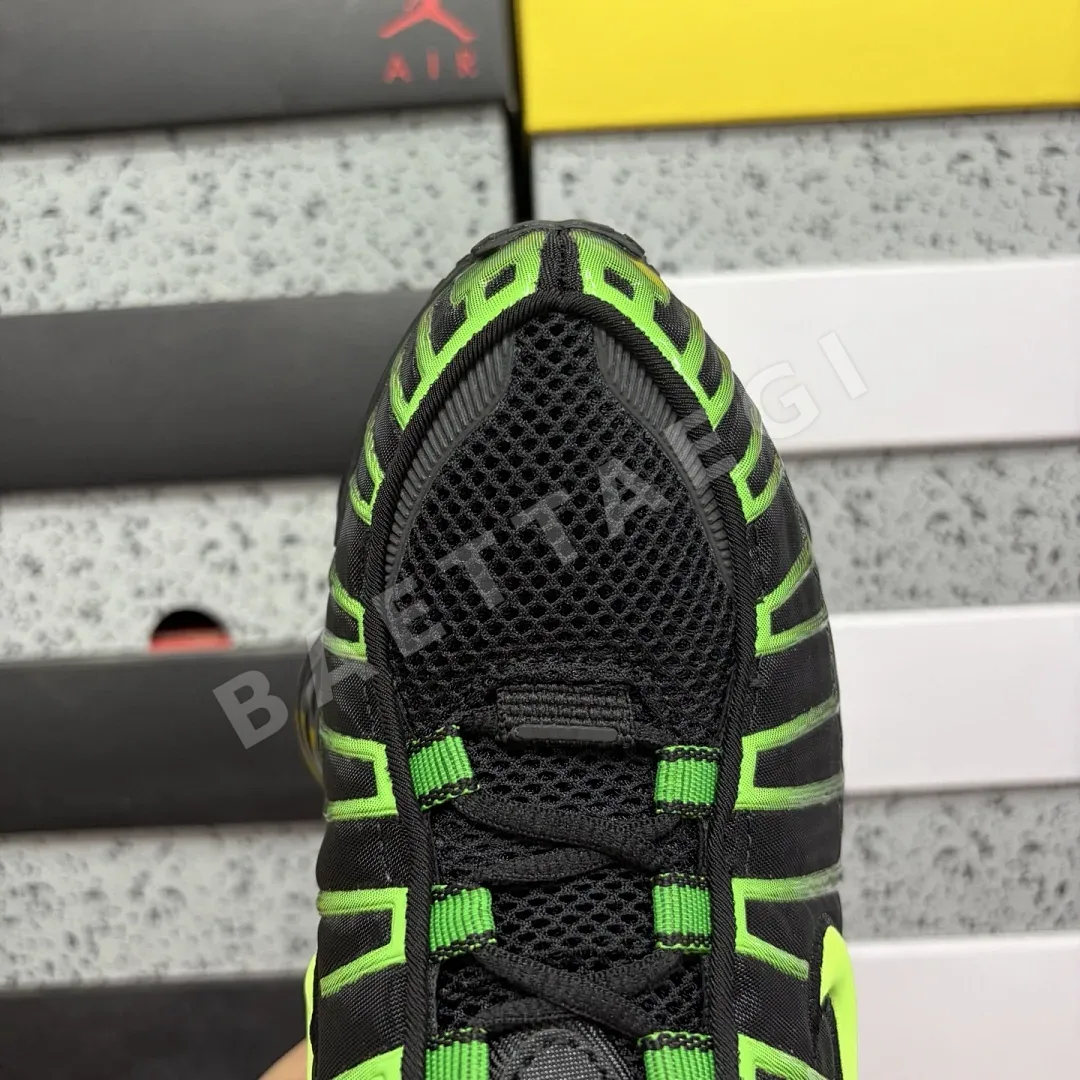 나이키 [MAX] 샥스 TL AV3595-012 201364 Nike Shox TL Black Green Strike 상세 이미지 8