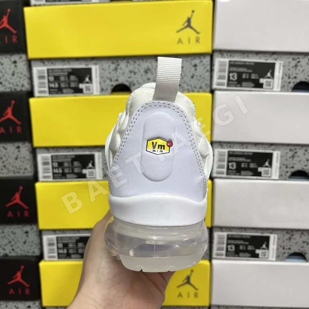 나이키 [OT] 에어 베이퍼맥스 플러스 934463-100 201577 Nike Air VaporMax Plus White 상세 이미지 6