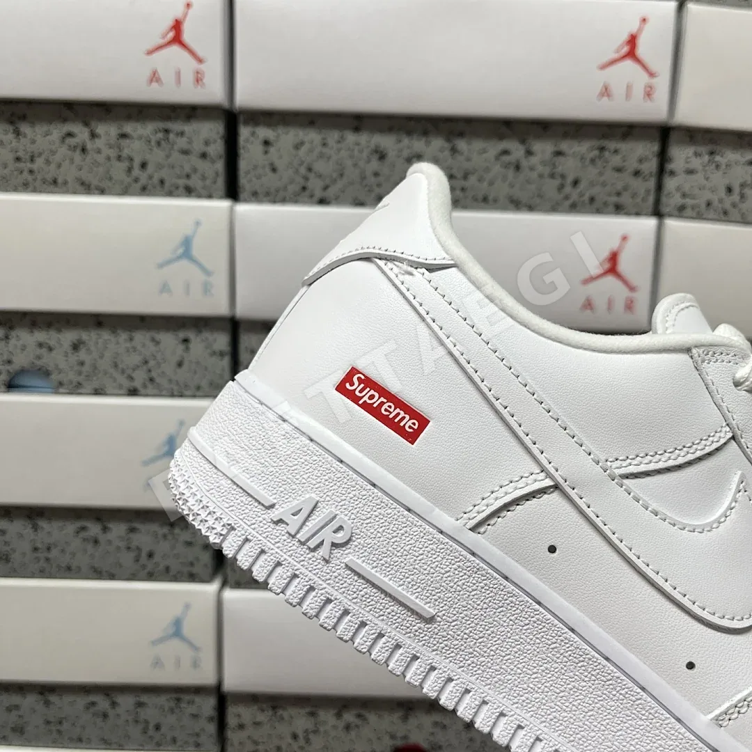 나이키 [MAX] 에어 포스 1 로우 CU9225-100 201085 Nike Air Force 1 Low Supreme White 상세 이미지 7