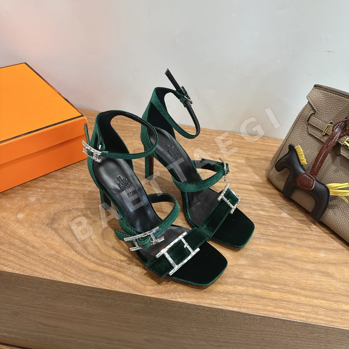 에르메스 리브 90 샌들(Hermès Liv 90 Sandal) 상세 이미지 4