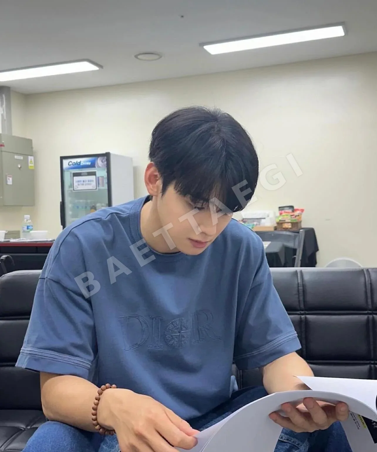 스톤아일랜드 로고 자수 크루넥 반팔 티셔츠 상세 이미지 5