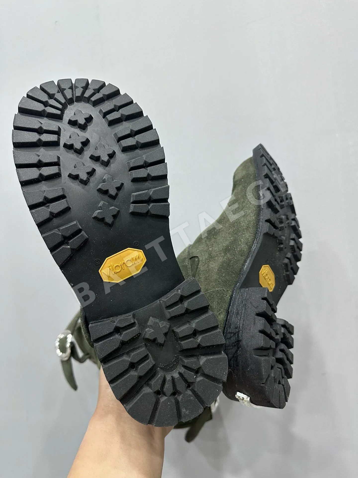 크롬하츠 부츠 그린 스웨이드 은도금 화이트 브라스 상세 이미지 8