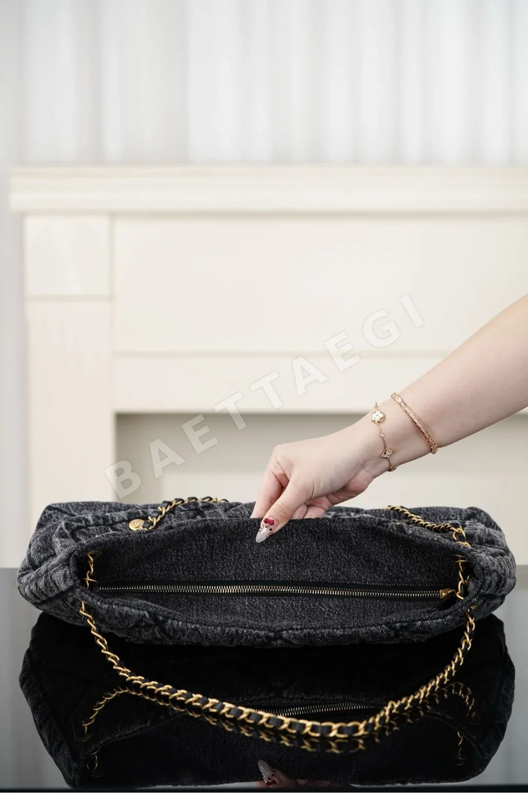 샤넬 데님 퀼팅 토트백 상세 이미지 8