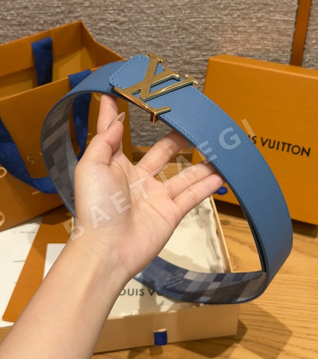 루이비통 DIMENSION 40mm 리버시블 벨트 상세 이미지 6