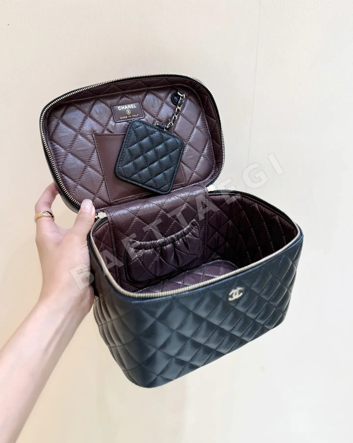 샤넬 25C 화장대 메이크업 케이스 가방 AP2573 상세 이미지 9