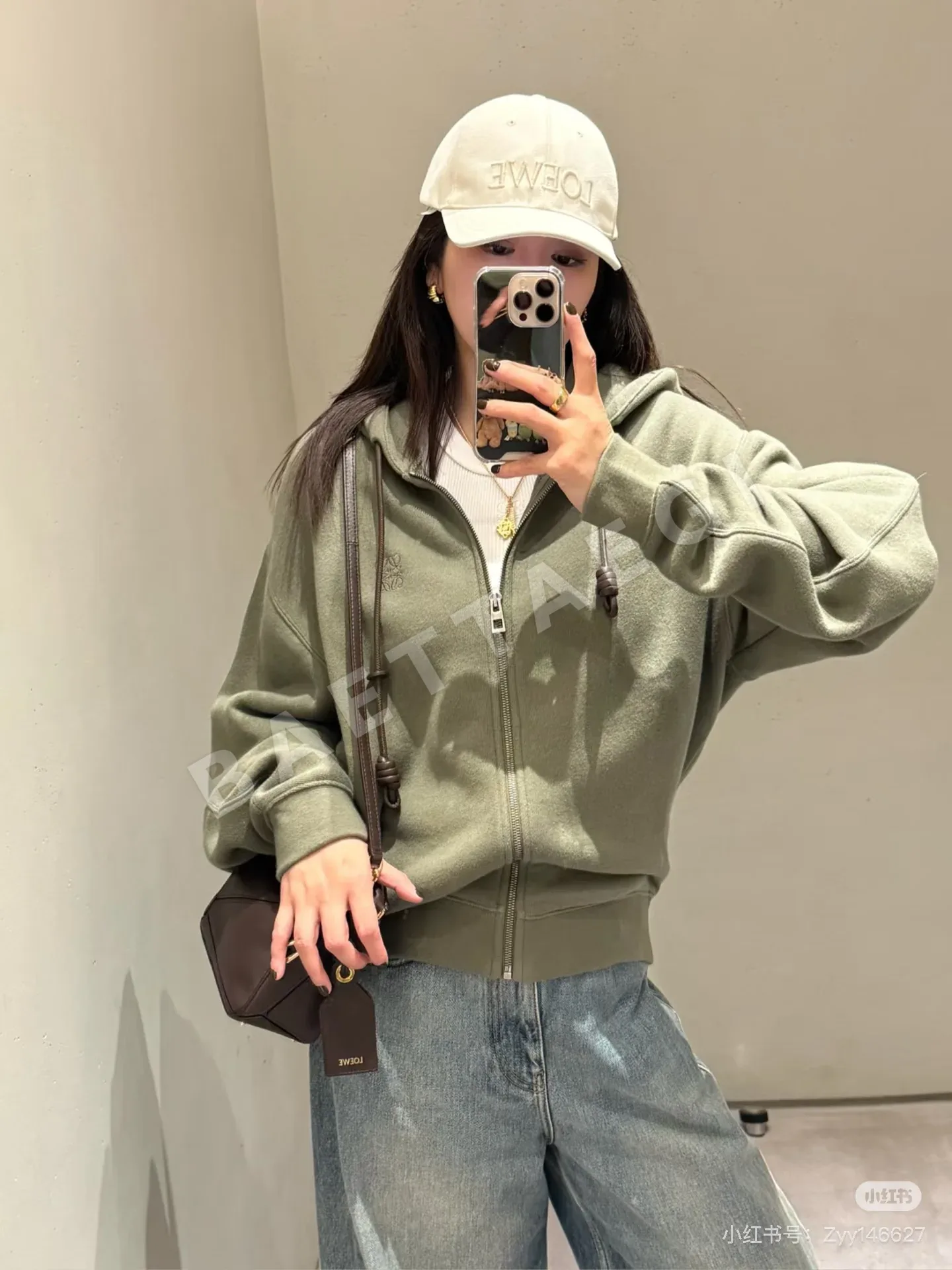 로에베 여성 스웨트 자켓 96582