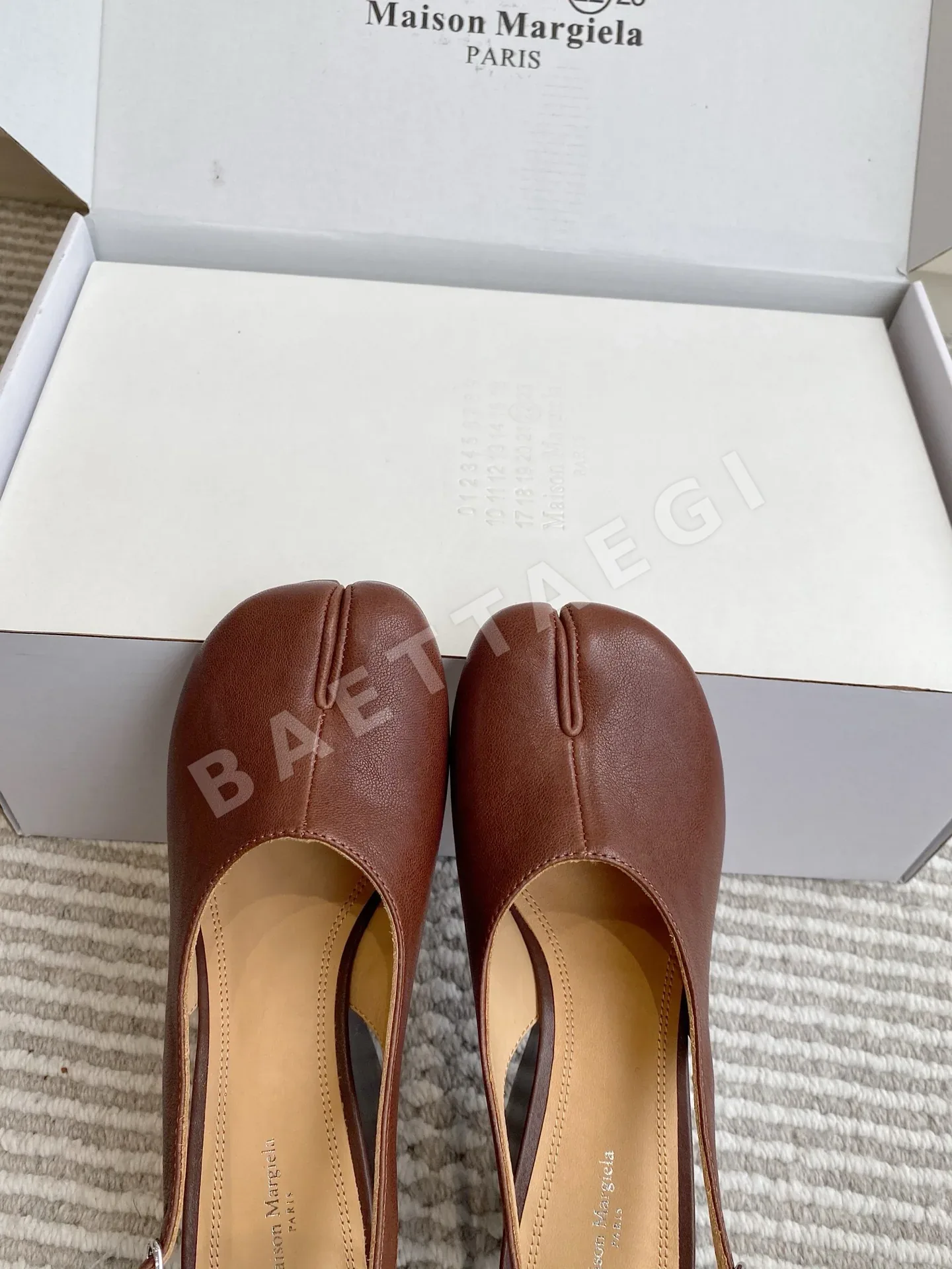 마르지엘라 타비 오픈힐 웨지샌달 상세 이미지 6