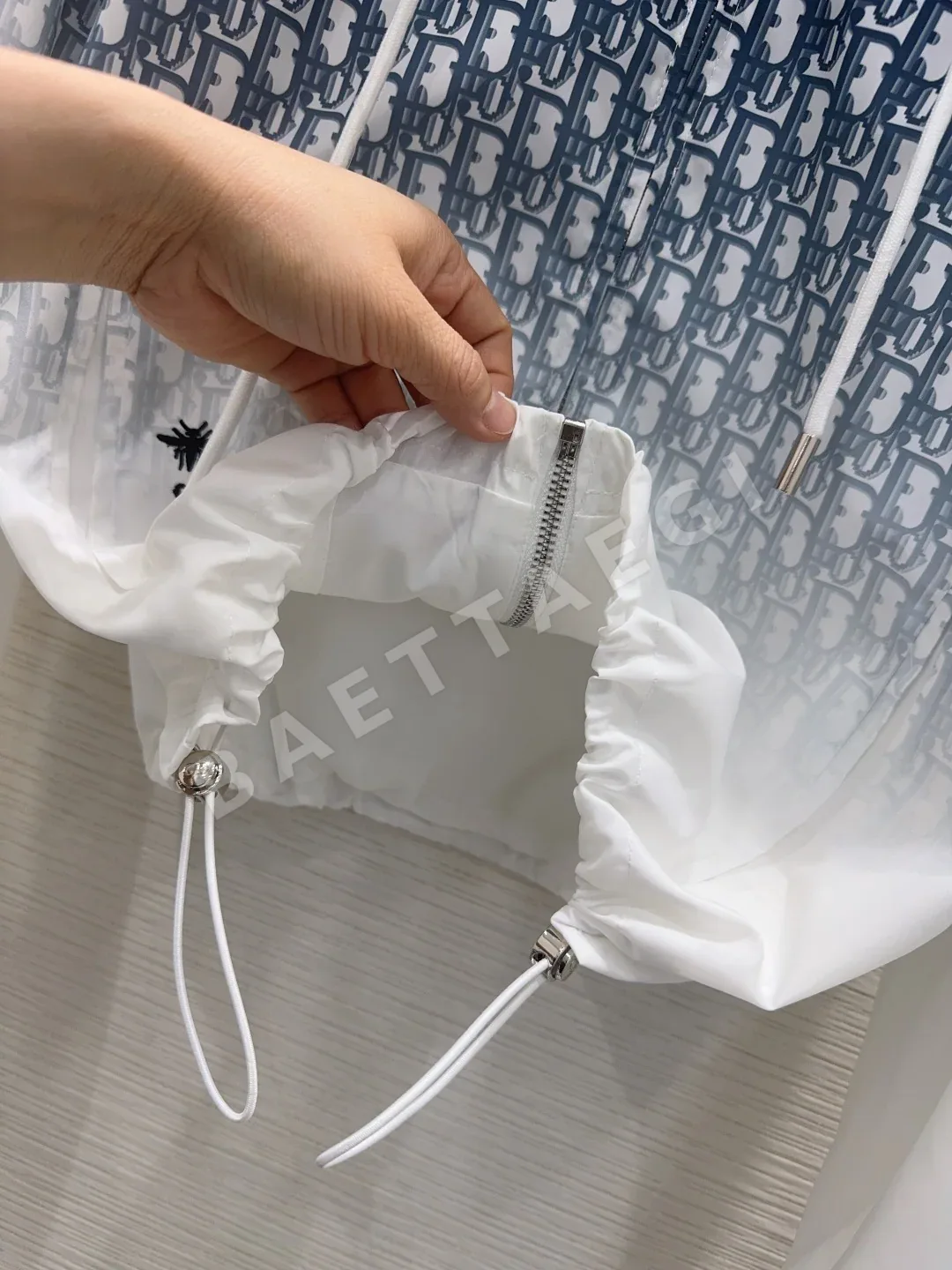 디올 초경량 여성 자켓 상세 이미지 8
