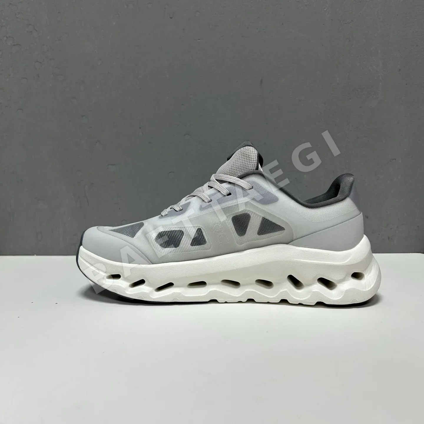 ON 신발 157695 Sneakers 상세 이미지 3