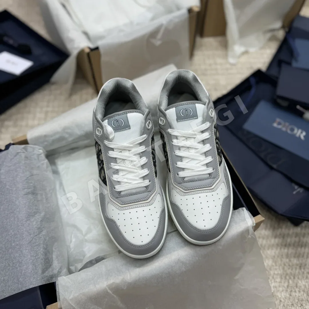 디올 모노그램 캐주얼 슈즈 93801