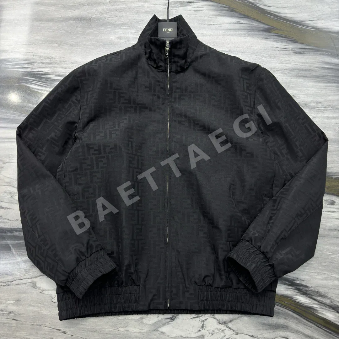 펜디 바람막이 자켓 상세 이미지 9