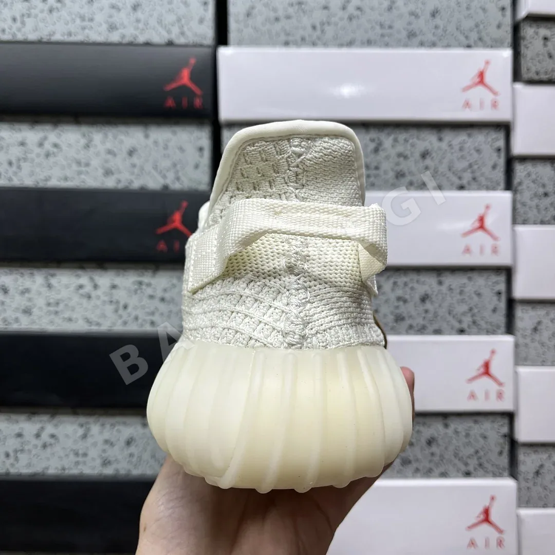 아디다스 [XQ] 이지 부스트 350 V2 HQ6316 200803 Adidas Yeezy Boost 350 V2 Bone 상세 이미지 6