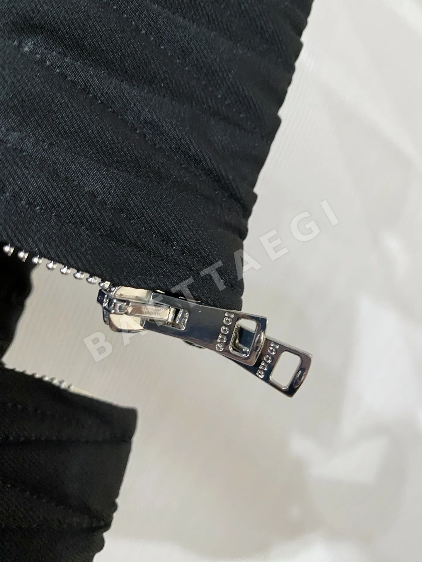 구찌 린넨 블랙카키 라펠 남성 자켓 상세 이미지 6