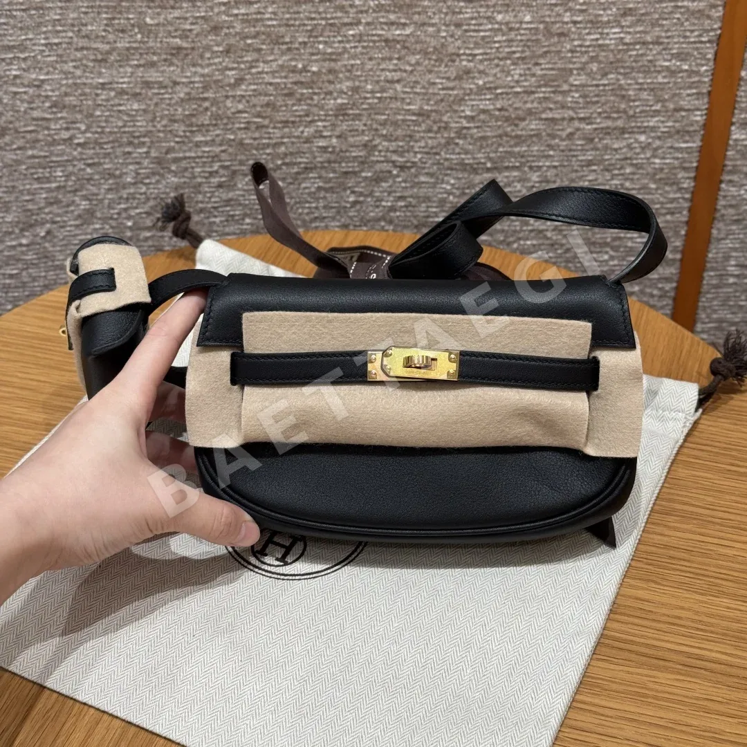에르메스 켈리 무브 미니 가방 154771