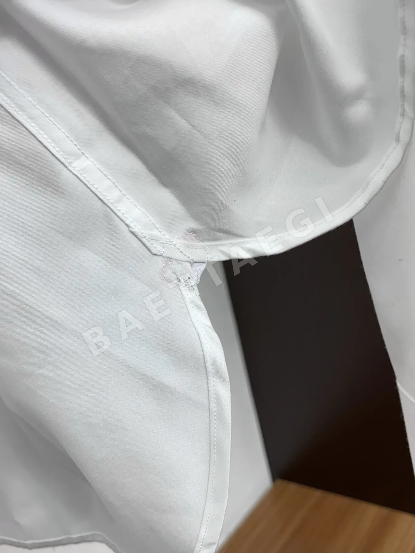 이사이아 남성 린넨 긴팔 셔츠 상세 이미지 6