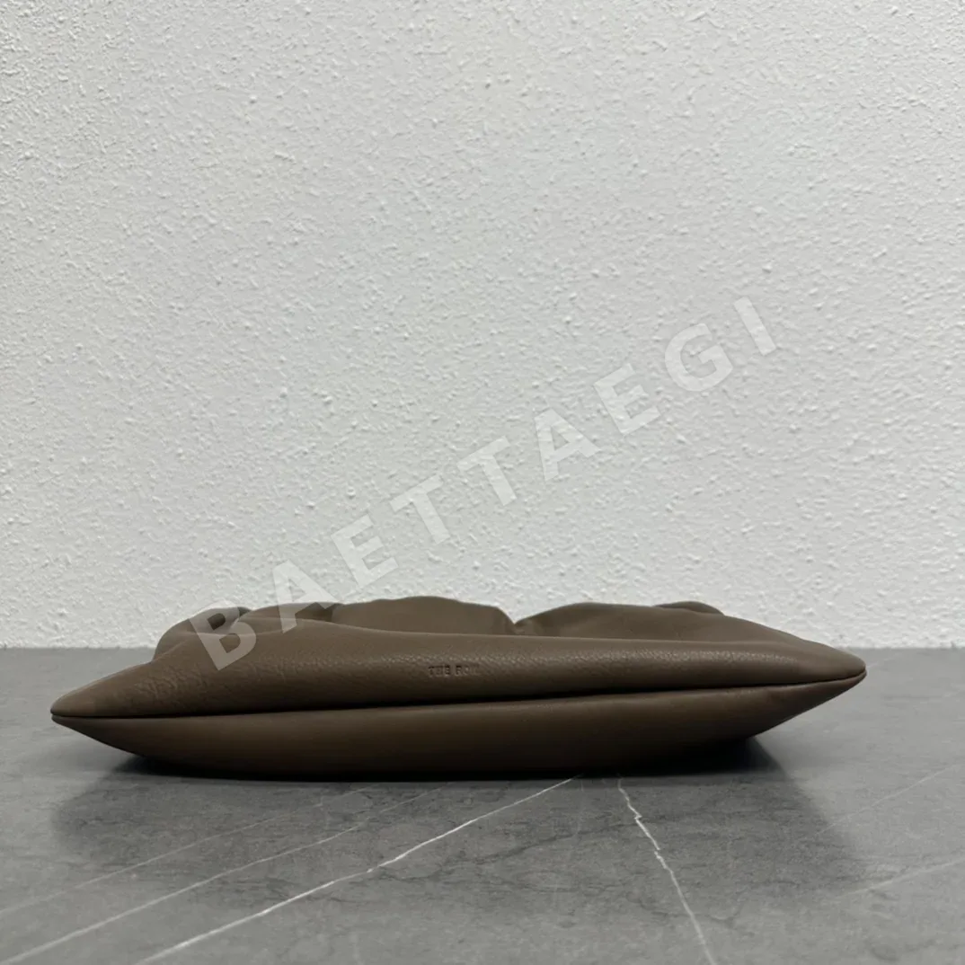 더로우 보르스 XL 클라우드 송아지가죽 숄더백 TR-065 상세 이미지 6