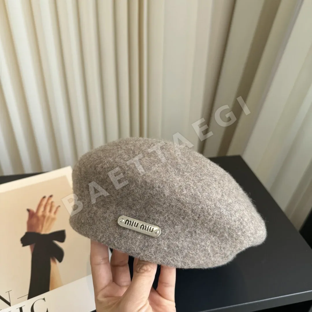 미우미우 모자 185843 Miu Miu Cap 상세 이미지 5