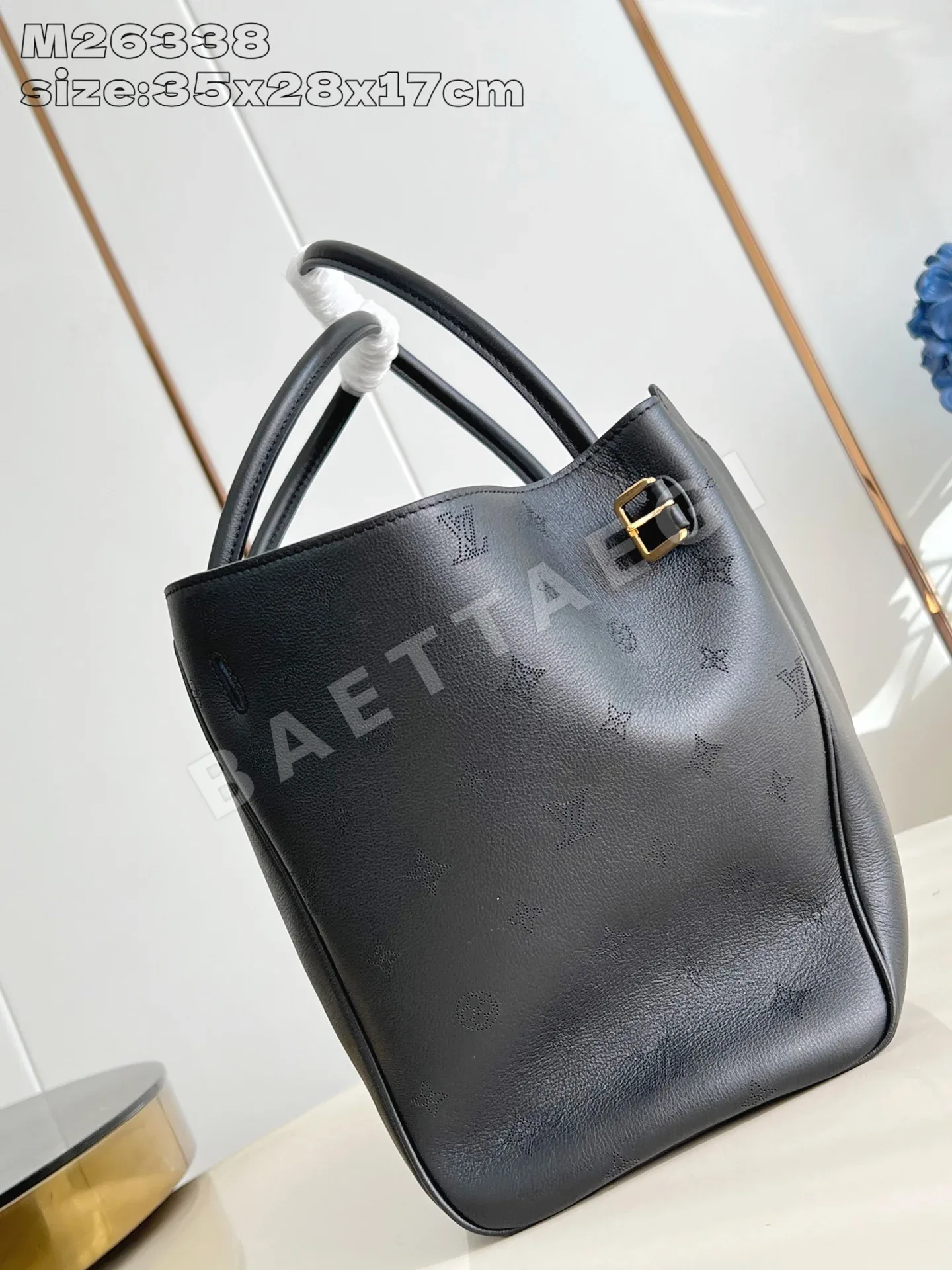 루이비통 M26338 블랙 반듀름 가방 상세 이미지 3
