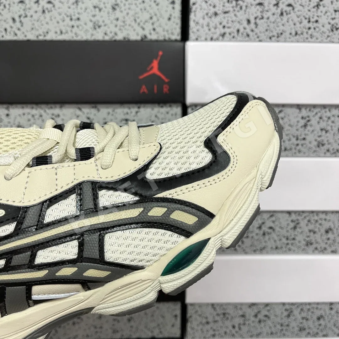 아식스 [M] 젤 NYC 2055 1203A542-200 200498 Asics Gel-NYC 2055 Pale Oak Truffle Grey 상세 이미지 3
