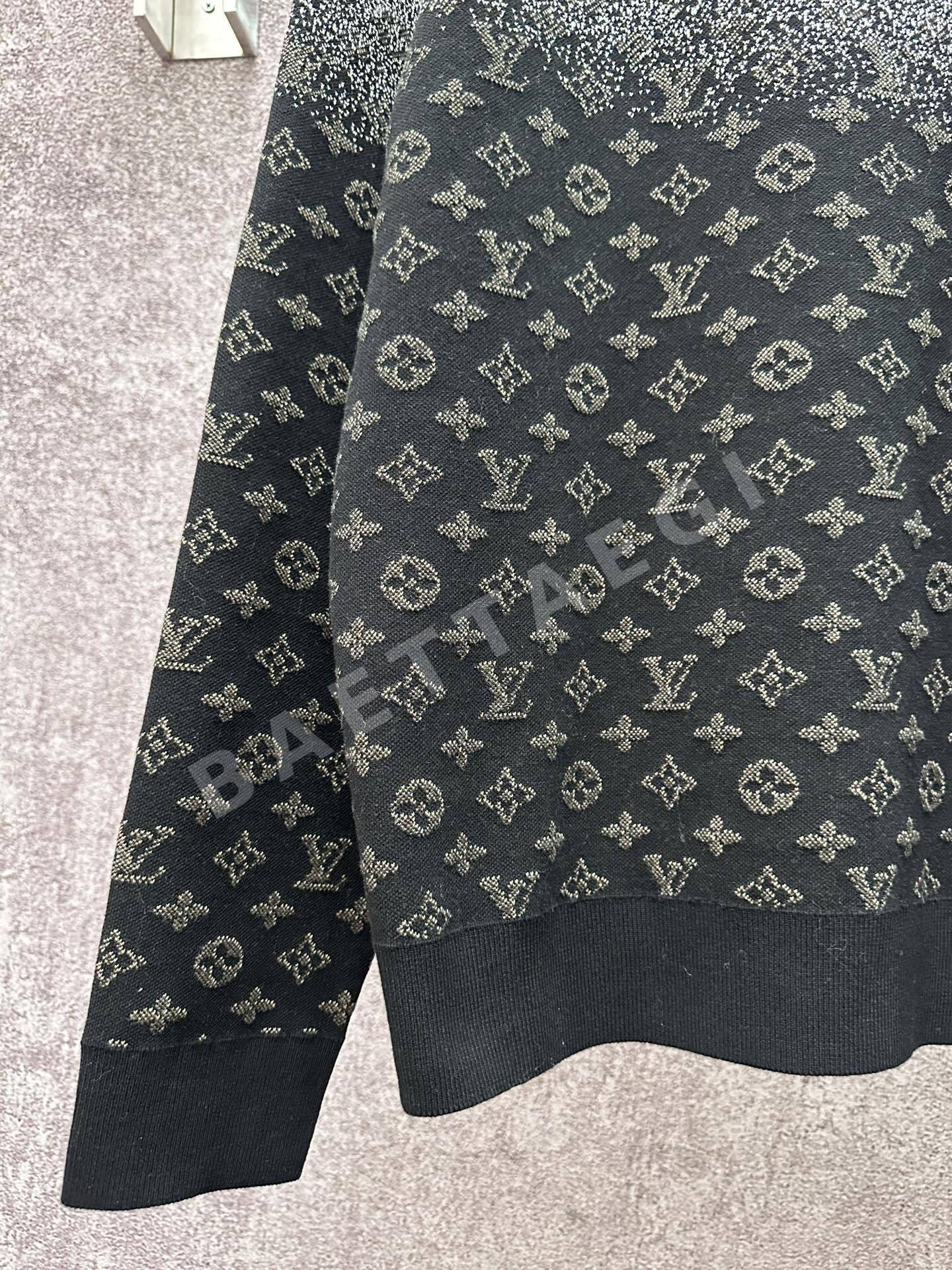 루이비통 로고 모노그램 오버핏 워싱 남성 맨투맨 레플리카 46297 Louis Vuitton 상세 이미지 7