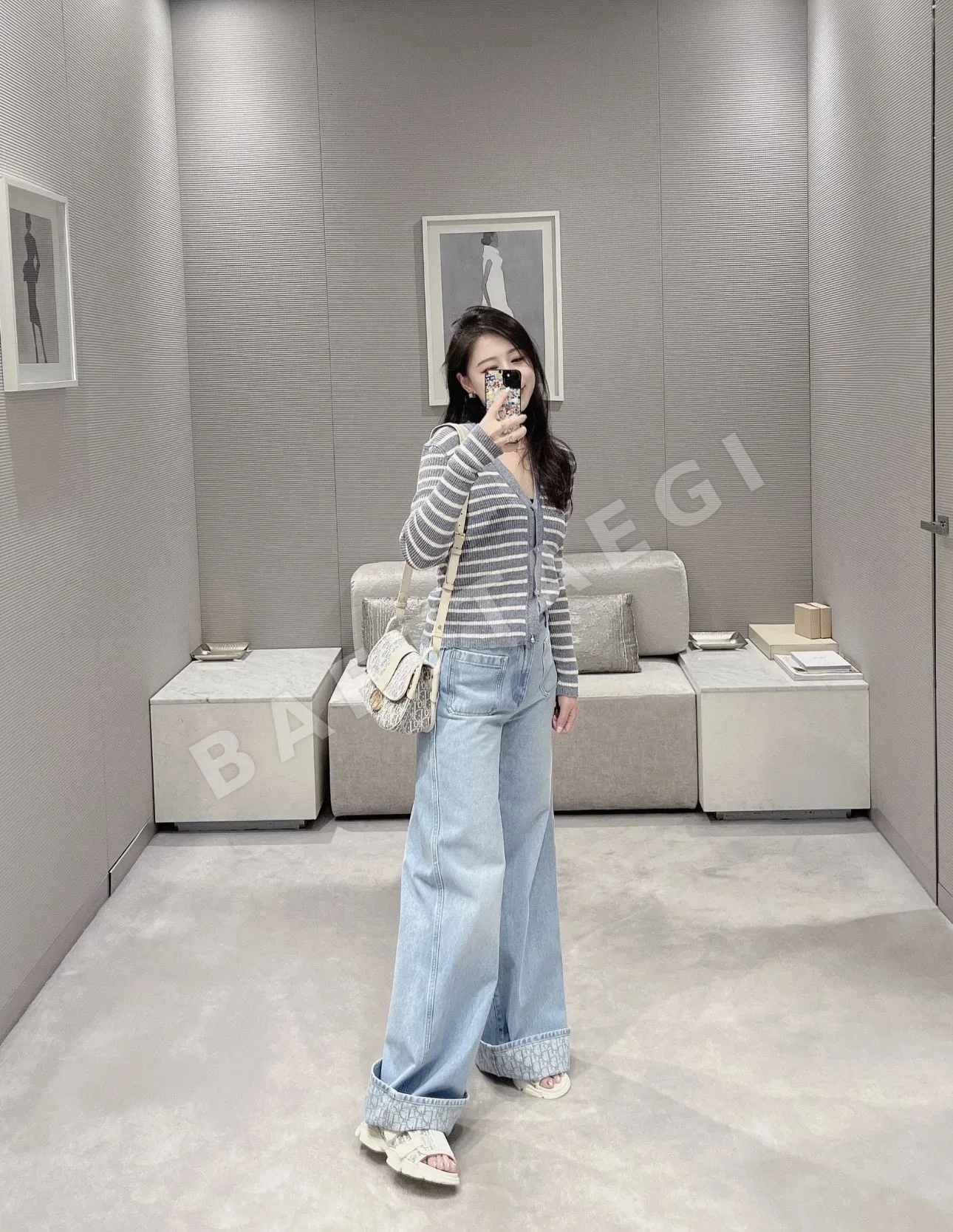 디올 디오리비에라 린넨 스트라이프 V넥 가디건 상세 이미지 7