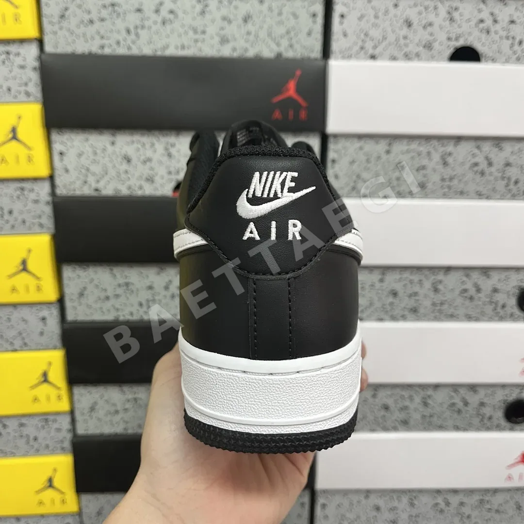 나이키 [GX] 에어 포스 1 로우 DV0788-001 201203 Nike Air Force 1 Low '07 White Swoosh 상세 이미지 9