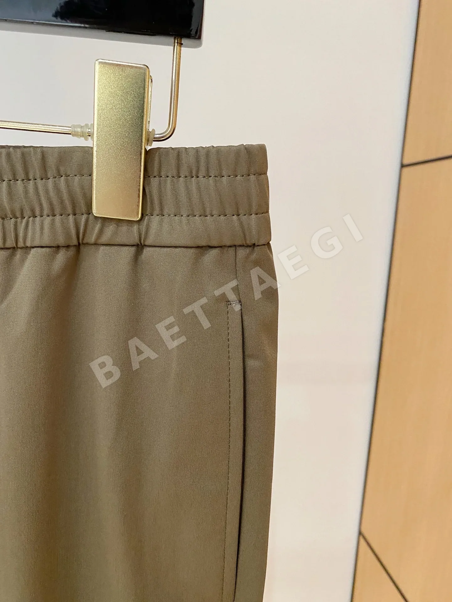 로로피아나 린넨 남성 바지 상세 이미지 3