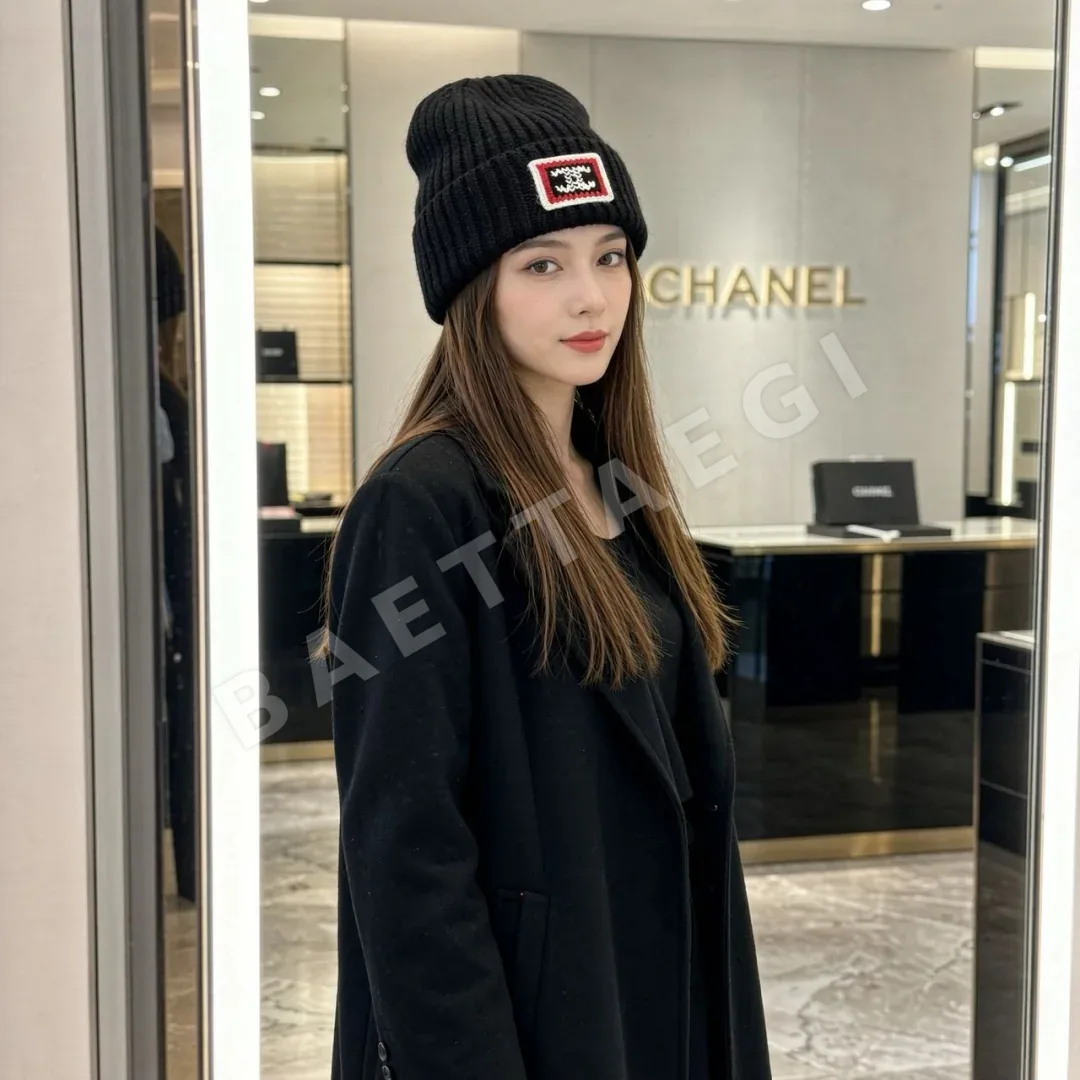 샤넬 롤리팝 캐시미어 크로셰 모자 185501