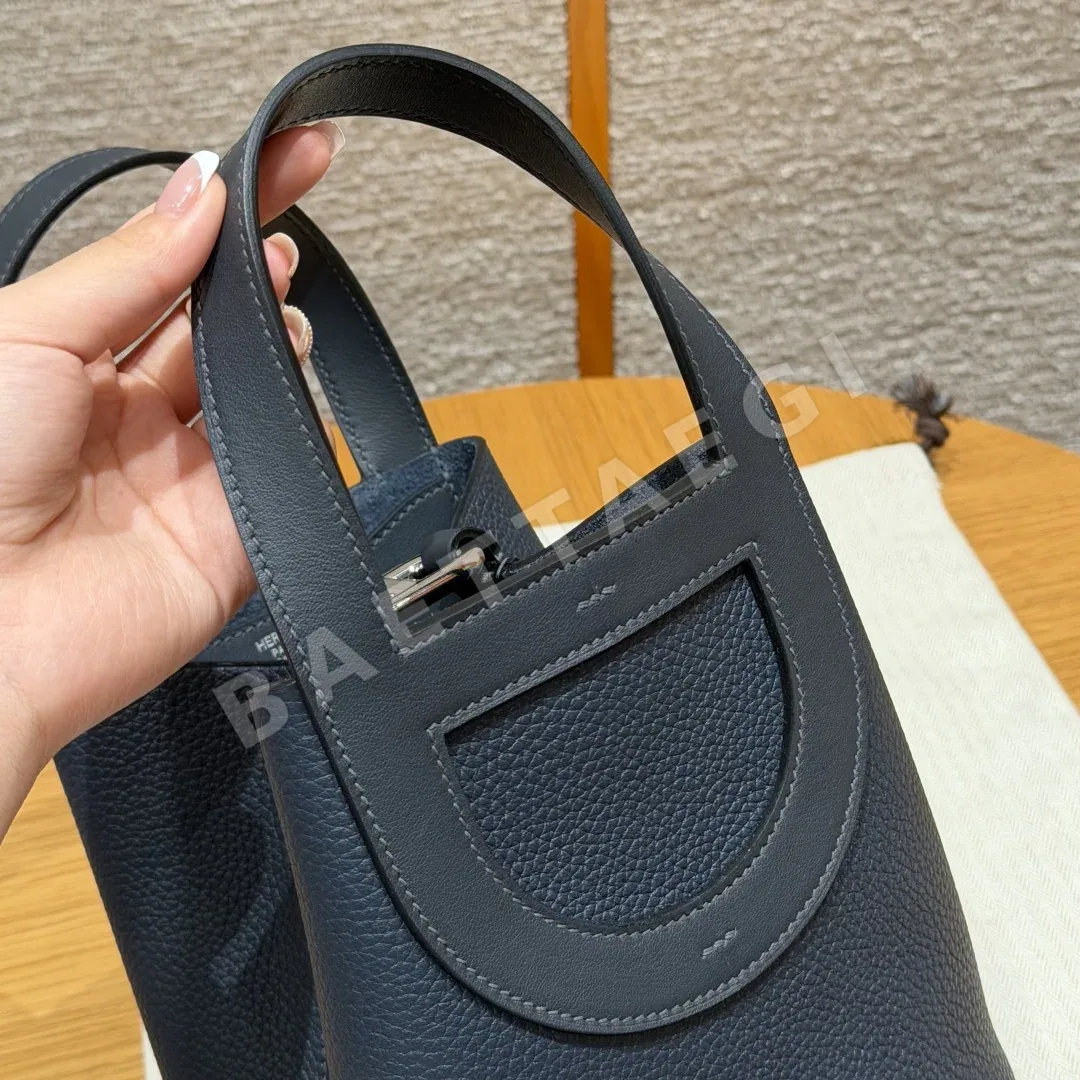 에르메스 인 더 루프 피코탄 가방 상세 이미지 6