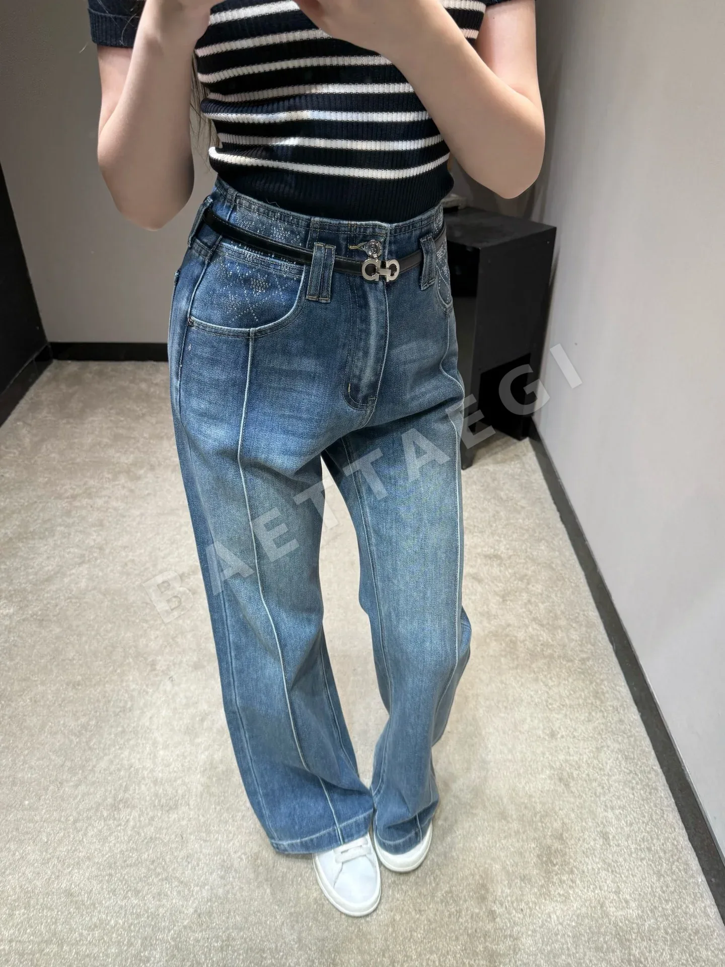 디올 워시드 블루 퀼팅 라인스톤 여성 바지 상세 이미지 6