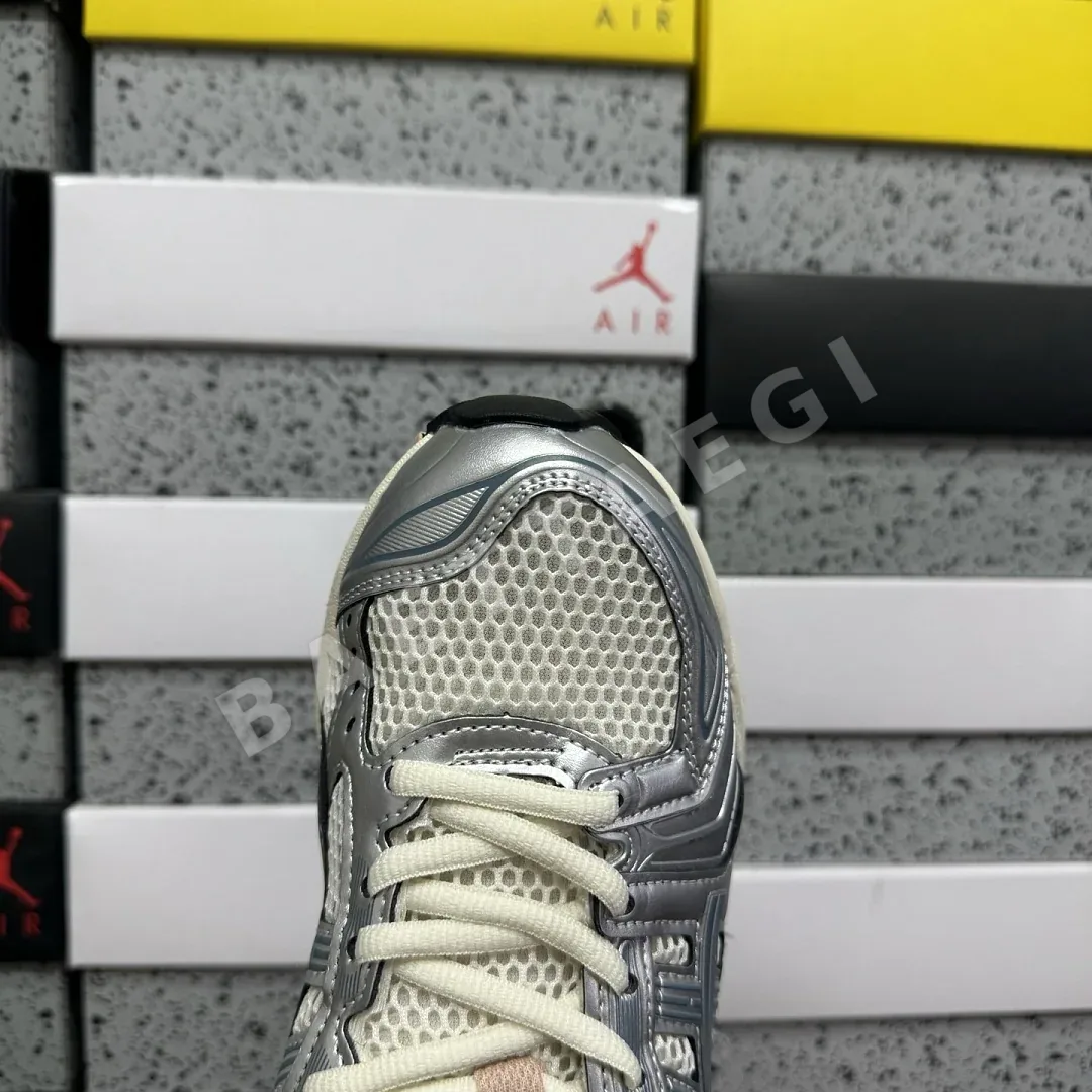 아식스 [LZ] 젤 카야노 14 1203A537-109 200559 Asics Gel-Kayano 14 Birch Pure Silver Teal 상세 이미지 2