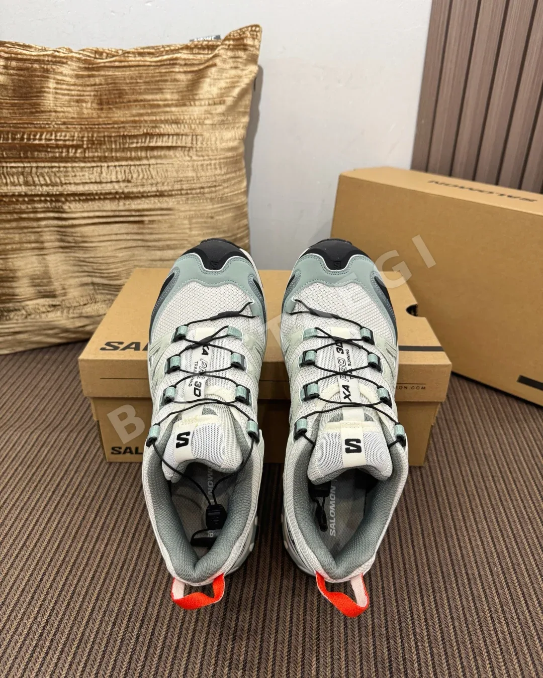 살로몬 XA PRO 3D 트레일 러닝화 74850