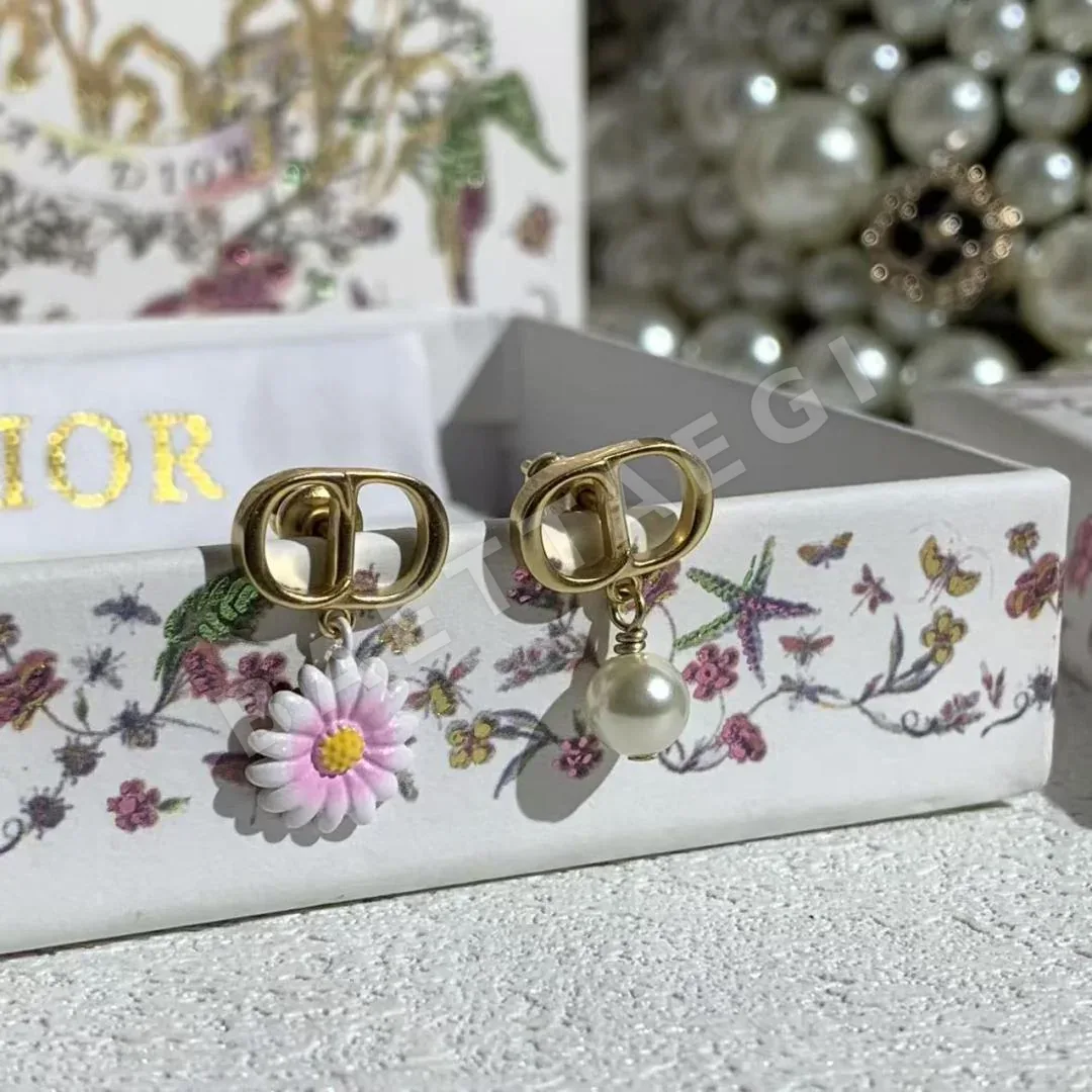 디올 귀걸이 60855 Dior Earrings 상세 이미지 3