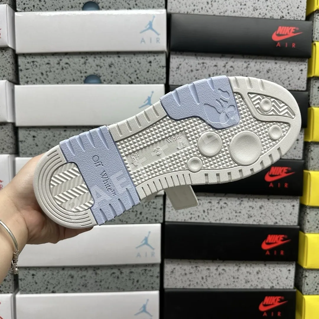 오프화이트 아웃 오브 오피스 OOO 로우 탑스 화이트 블루 202484 Off White Out Of Office OOO Low Tops 상세 이미지 6