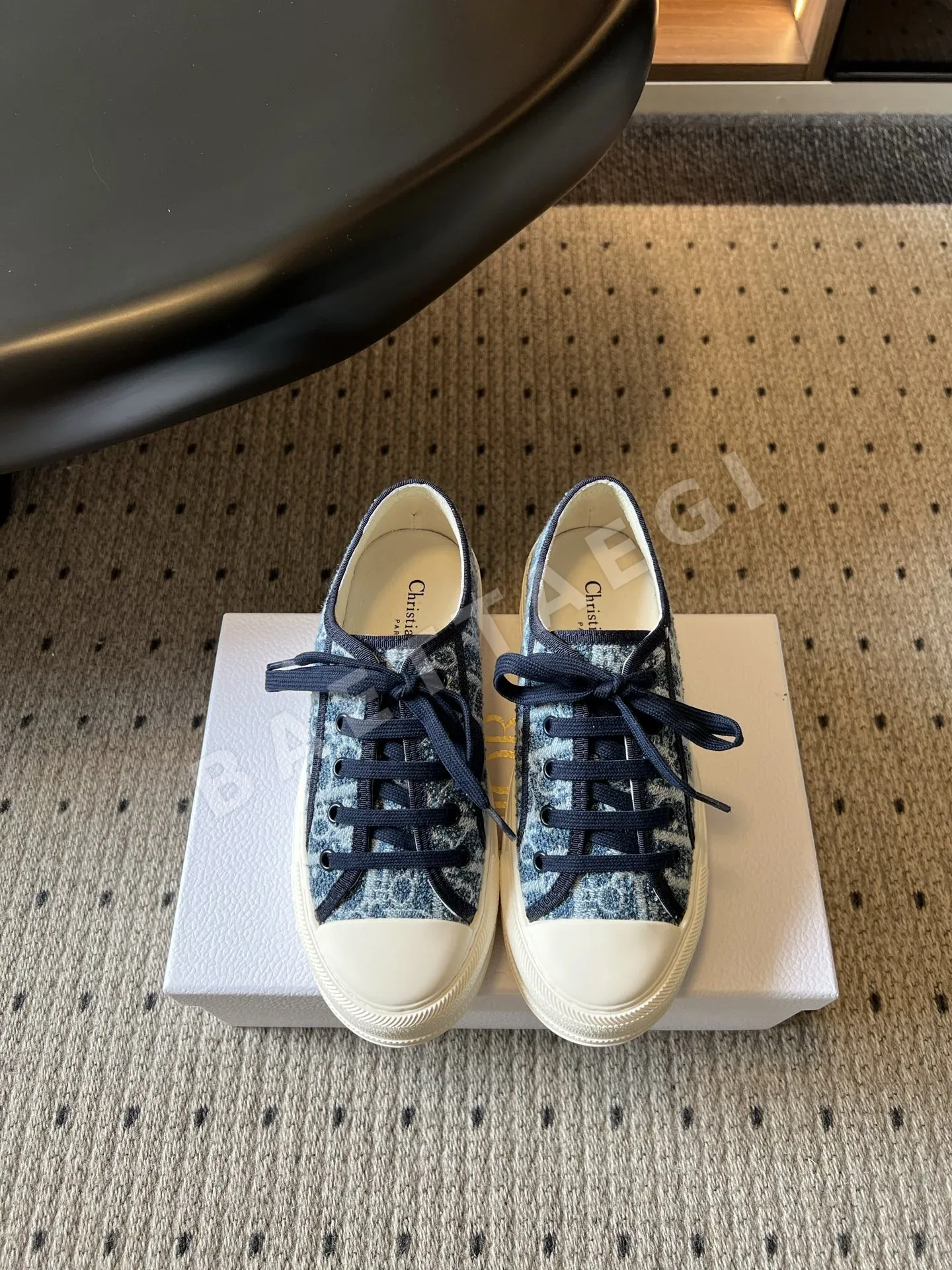 디올 모노그램 자수 플랫폼 캔버스 신발 113017