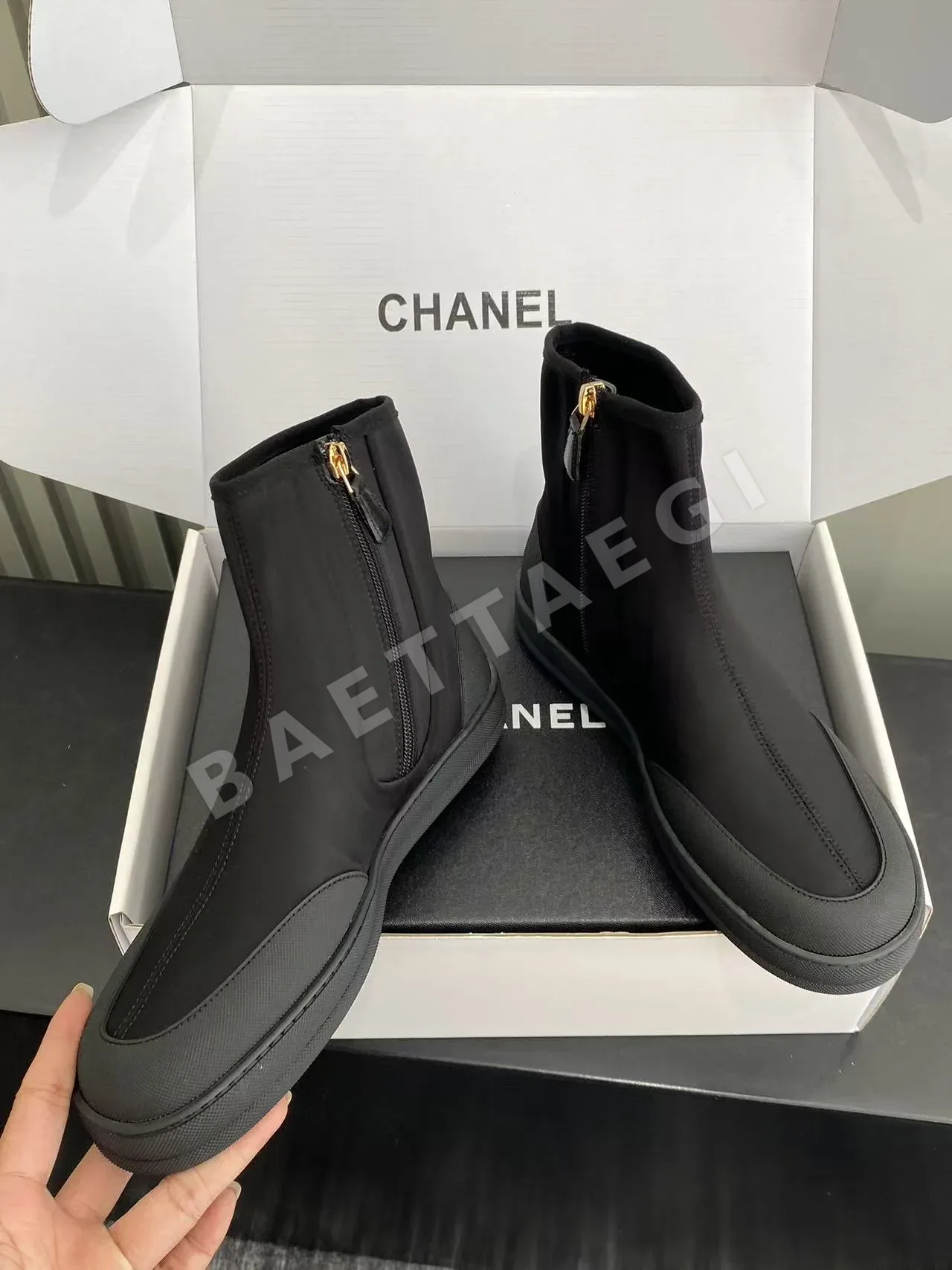 샤넬 비치 더블 C 엘라스틱 앵클 부츠 상세 이미지 3