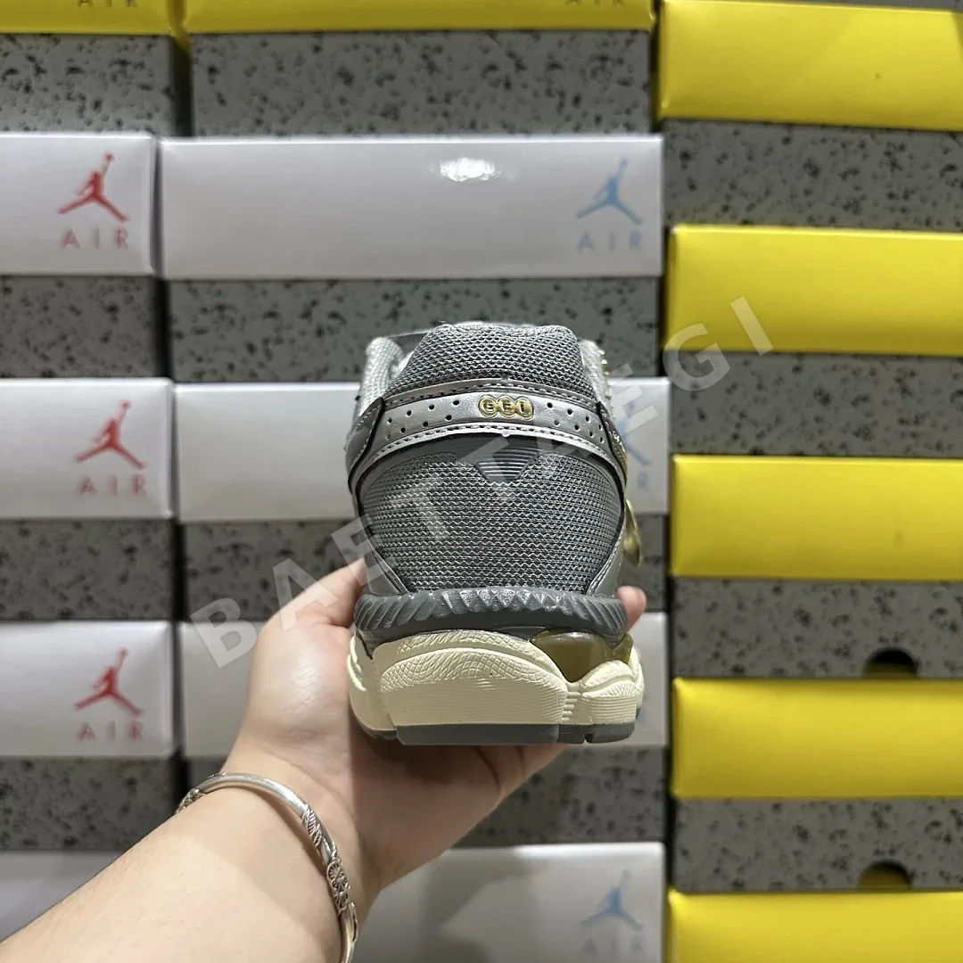 아식스 [WZ] 젤 큐뮬러스 16 1203A733-101 200407 Asics Gel-Cumulus 16 Cream Clay Grey 상세 이미지 10