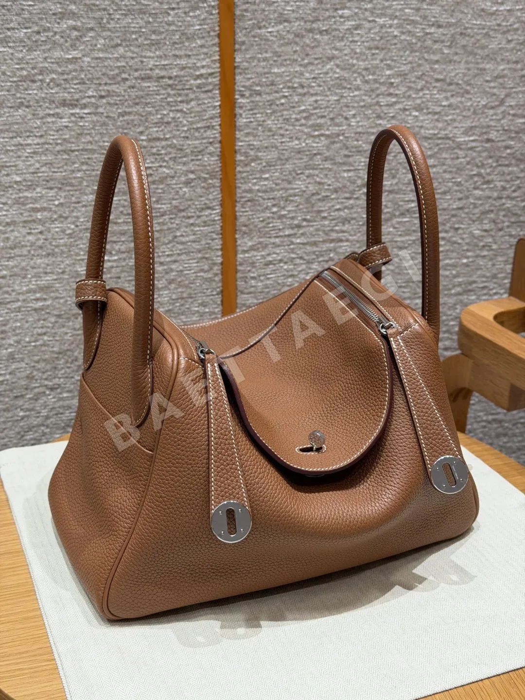 에르메스 린디 30 가방 146108