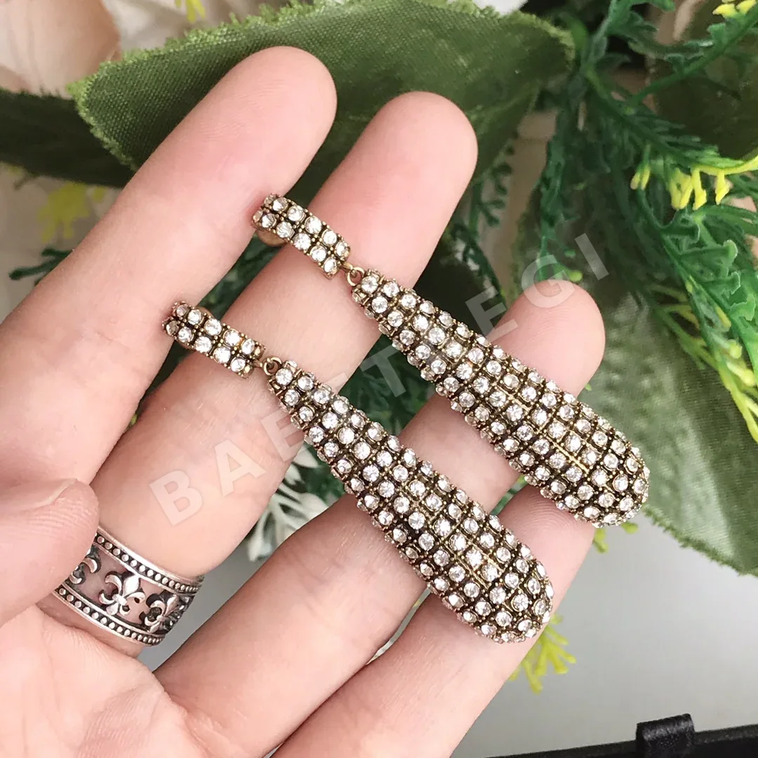 생로랑 YSL 다이아몬드 스터드 귀걸이 상세 이미지 6