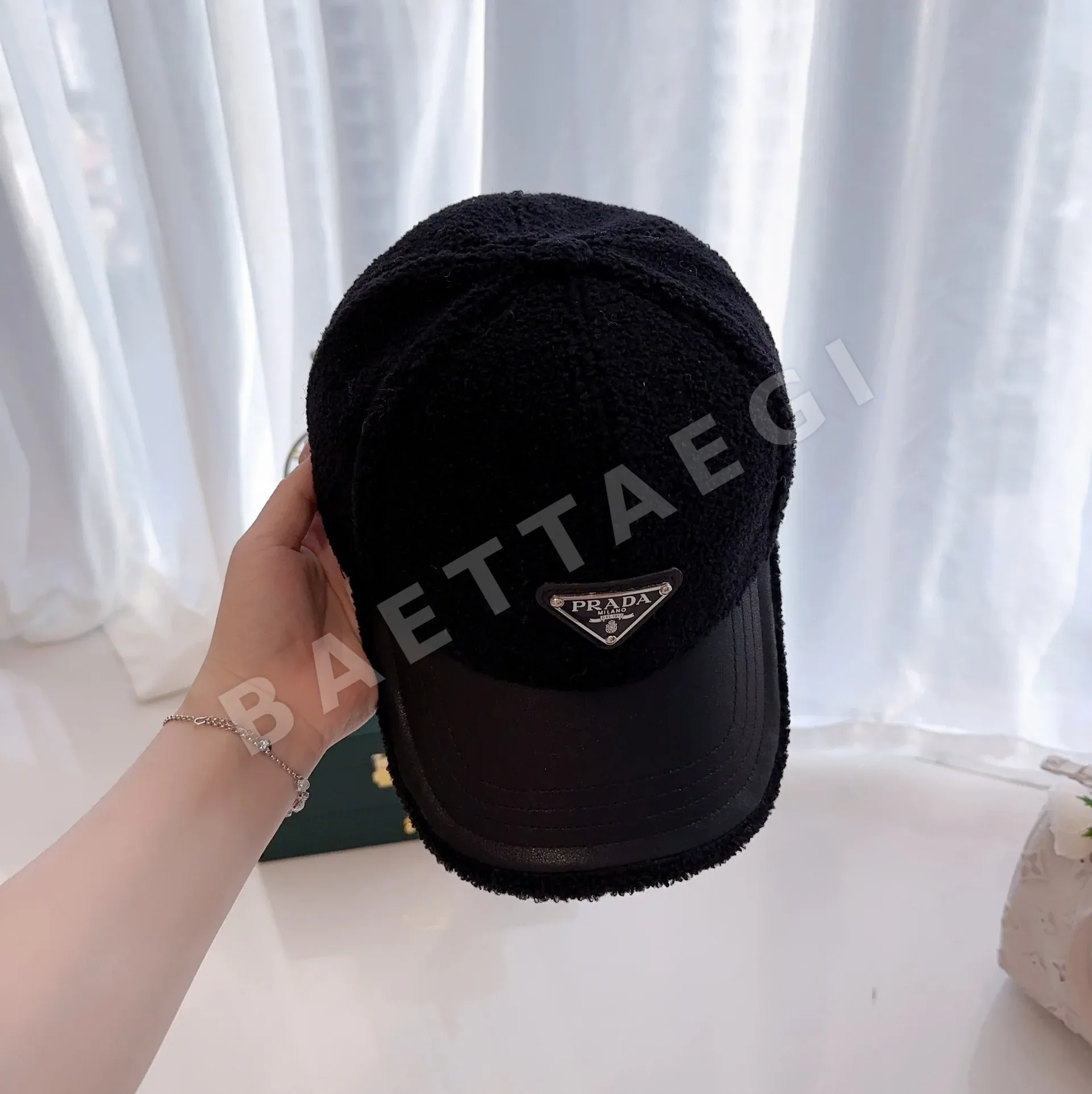 프라다 램 울 패치워크 가죽 챙 베이스볼 모자 상세 이미지 9