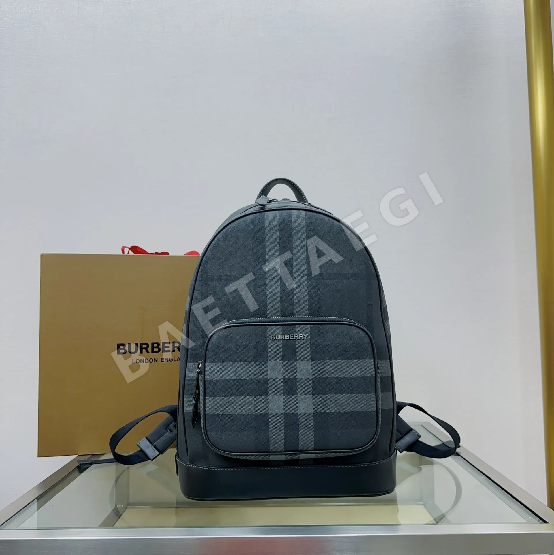 버버리 체크 패턴 백팩 39841