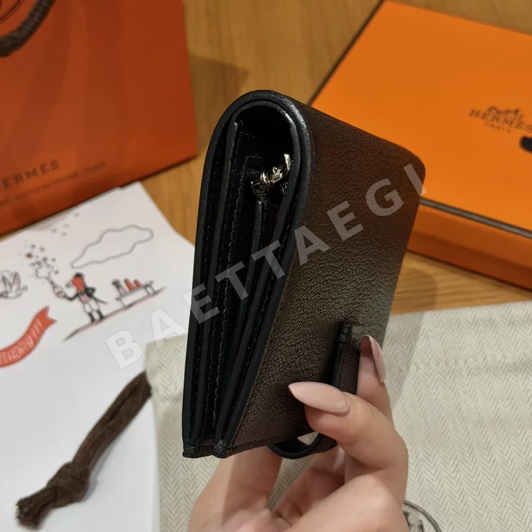 에르메스 베른 블랙 염소가죽 지갑 상세 이미지 4