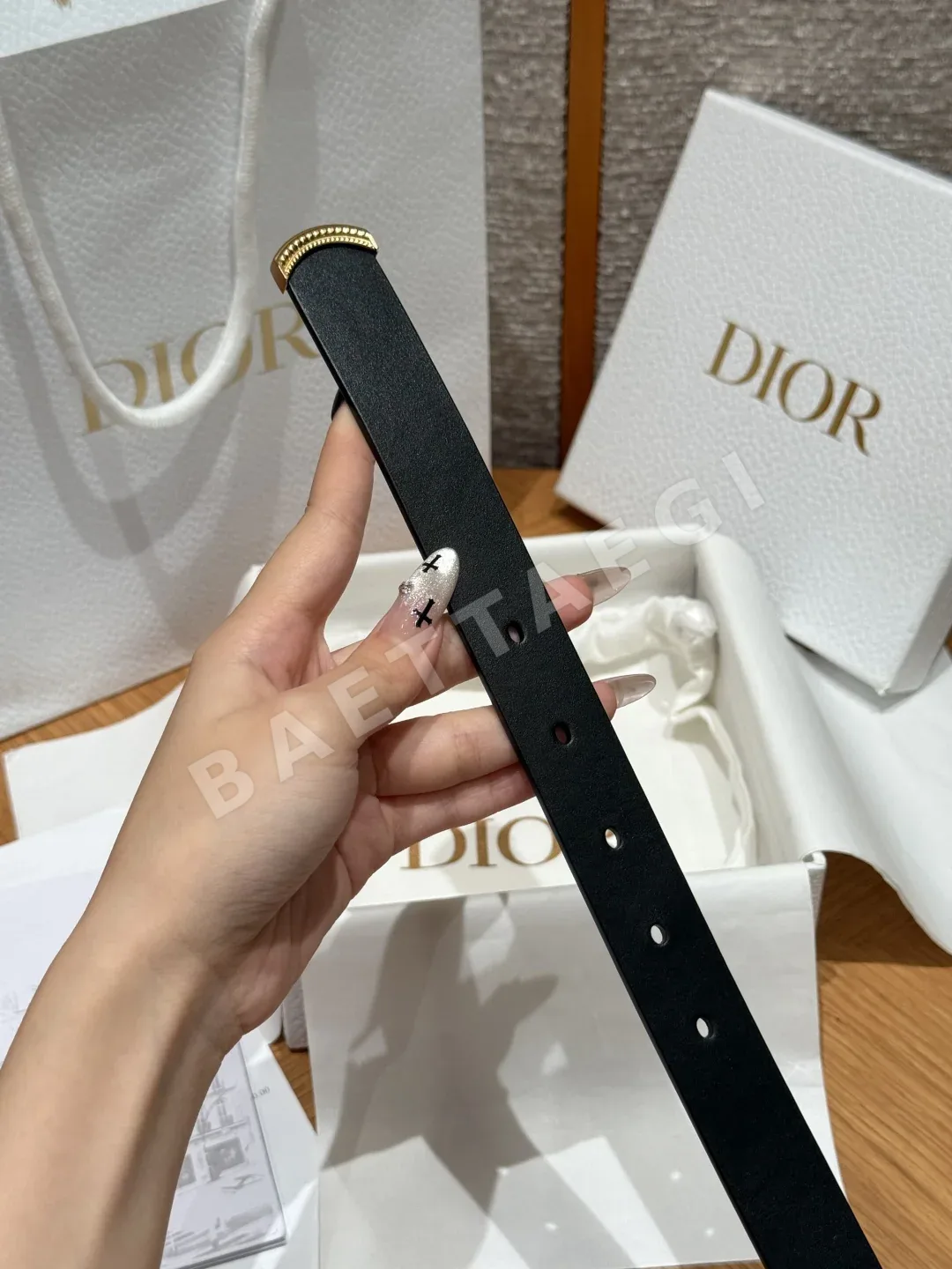 디올 JD280 메다이용 소가죽 벨트 상세 이미지 5