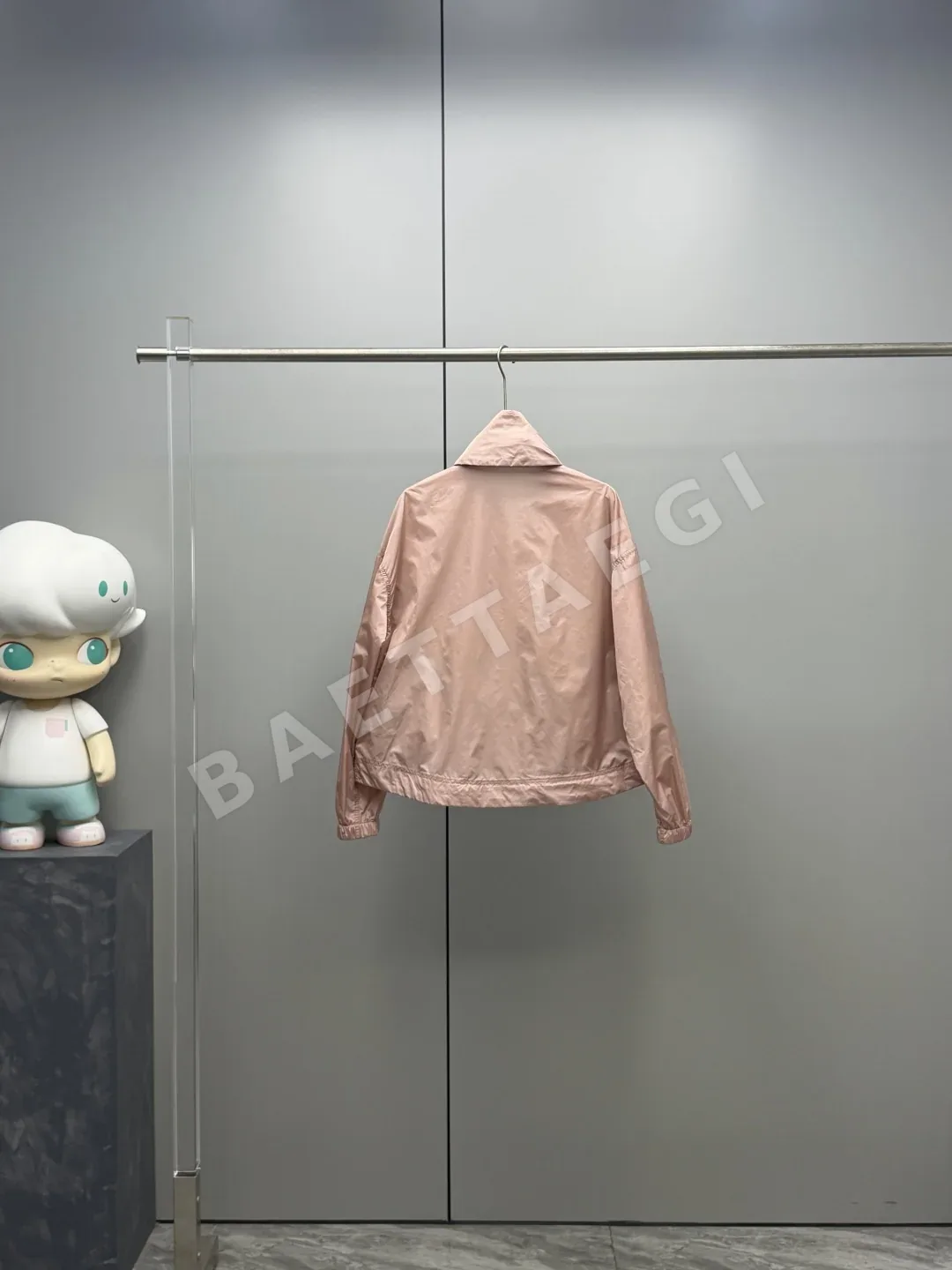 몽클레르 핑크 여성 자켓 상세 이미지 9