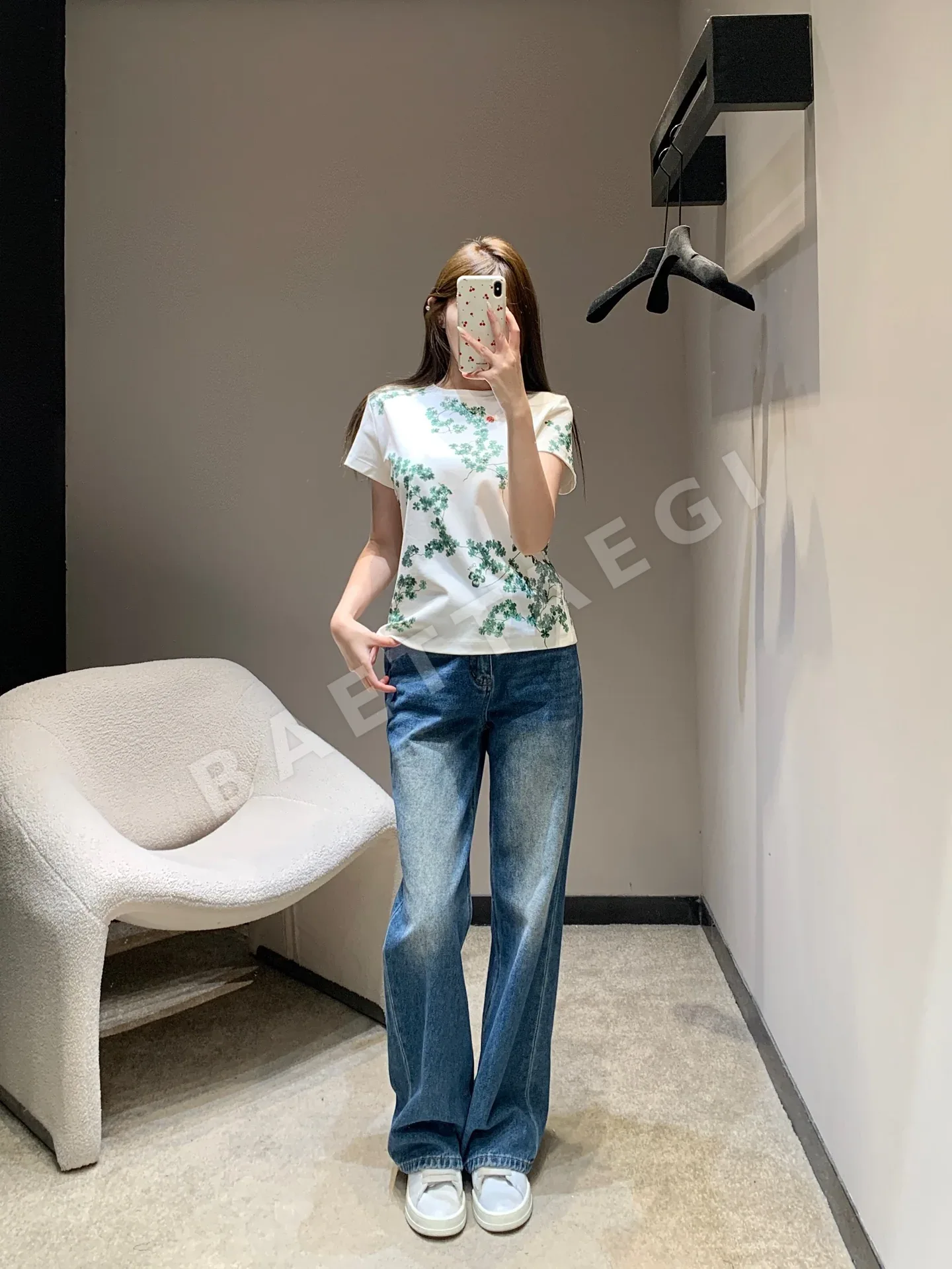 디올 꽃무늬 크루넥 코튼 반팔 티셔츠 상세 이미지 4