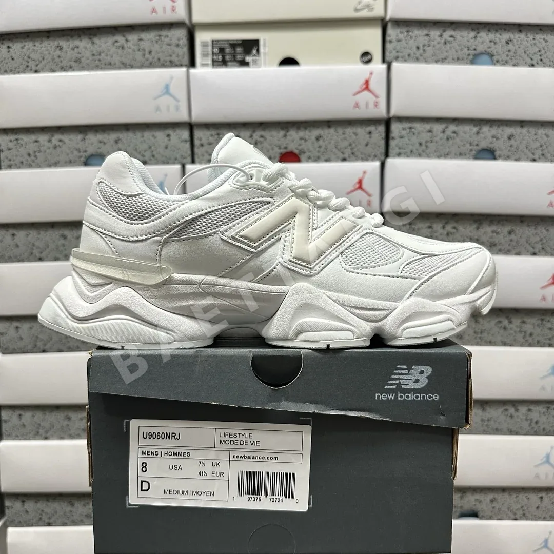뉴발란스 [C] 9060 U9060NRJ 202141 New Balance 9060