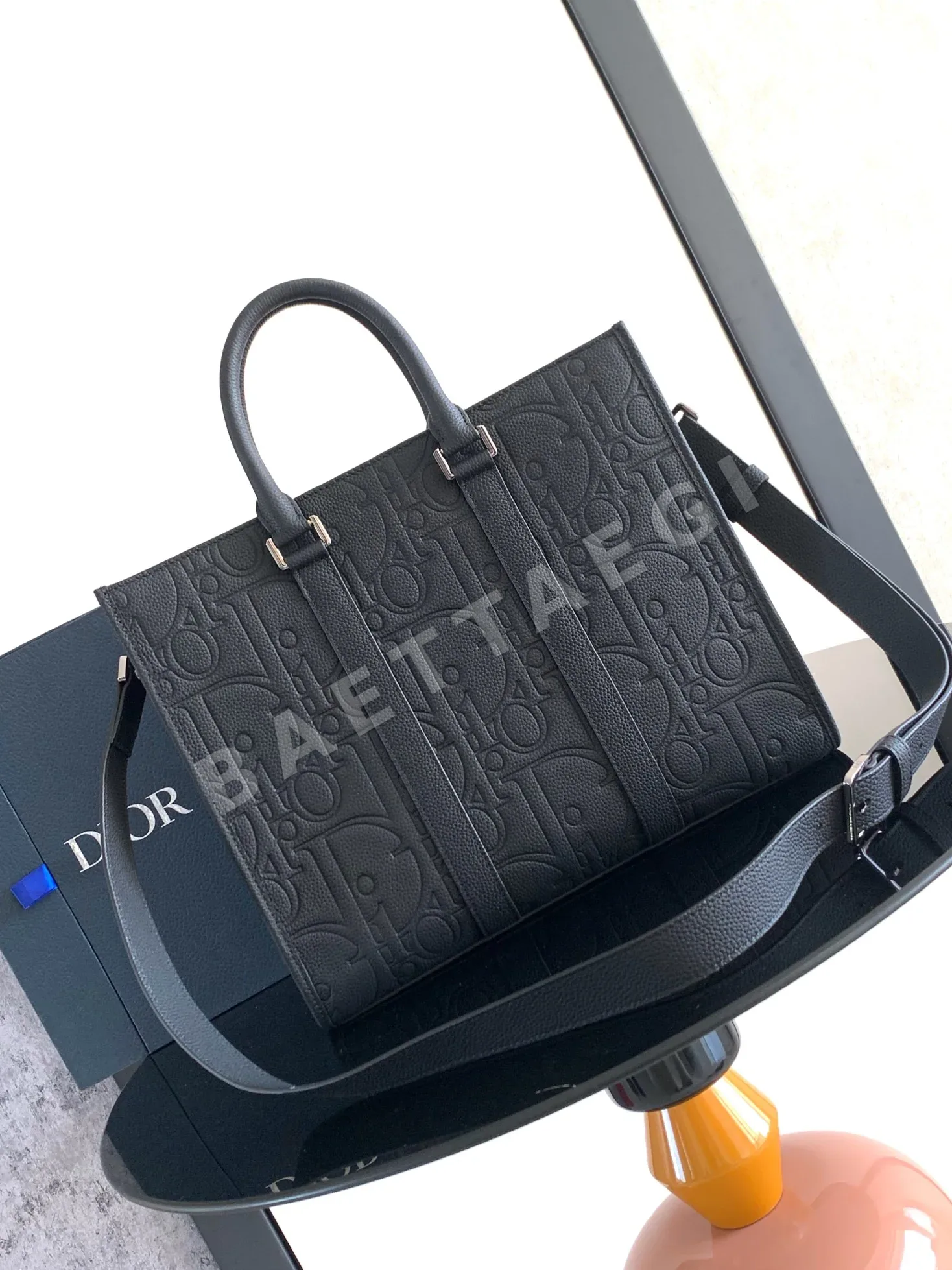 디올 이스트웨스트 토트 브리프케이스 가방 상세 이미지 2