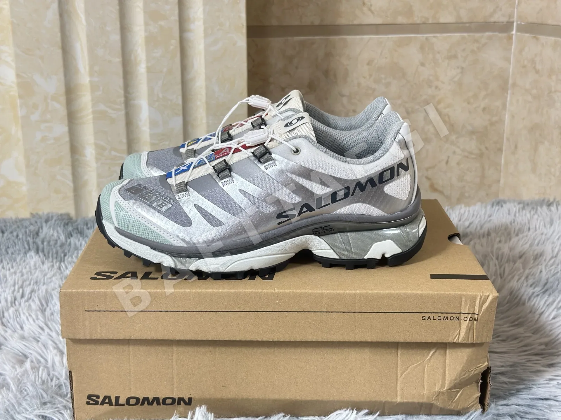 살로몬 XT-4 OG 남성 신발 상세 이미지 3
