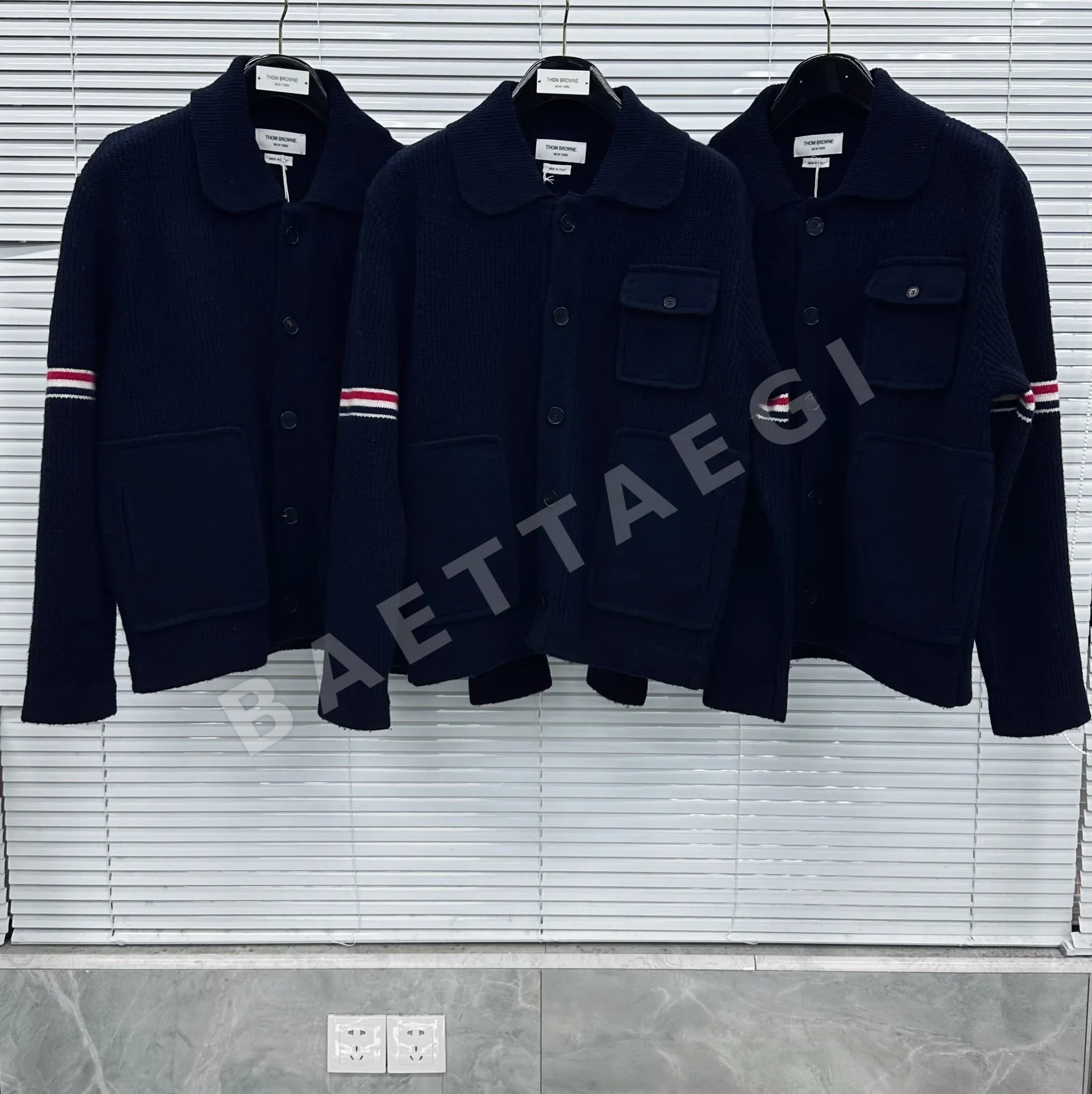 톰브라운 더블 슬리브 울 자켓 상세 이미지 2