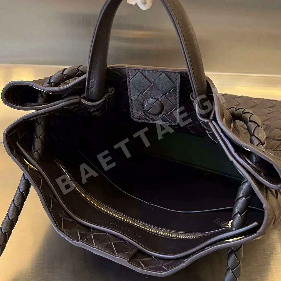 보테가베네타 안디아모 나파램스킨 핸드백 상세 이미지 7